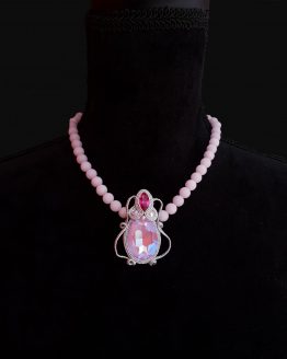 Solal Bijoux Haute Fantaisie collier aimanté en perles jade lilas pâle et bijou nomade rose et argent